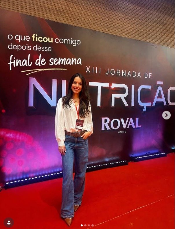 Publicação de @nutri.sofiaribeiro sobre a XIII Jornada de Nutrição Roval